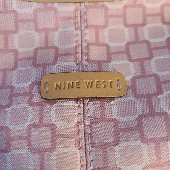 Pink Nine West Shoulder Bag Purse Geometric Pattern with Matching Coin Purse - Picture 6 of 11